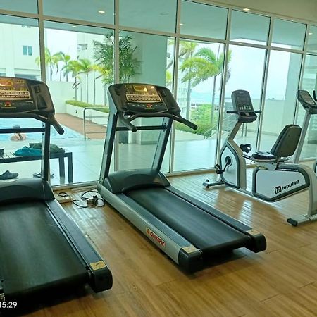 City Town 2-6 Pax Beautiful View Cozy Condo, Jelutong, Georgetown, Centre Heart Of Penang Island, Near Highway Komtar Gurney Esterno foto