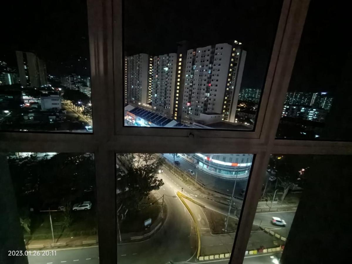 City Town 2-6 Pax Beautiful View Cozy Condo, Jelutong, Georgetown, Centre Heart Of Penang Island, Near Highway Komtar Gurney Esterno foto