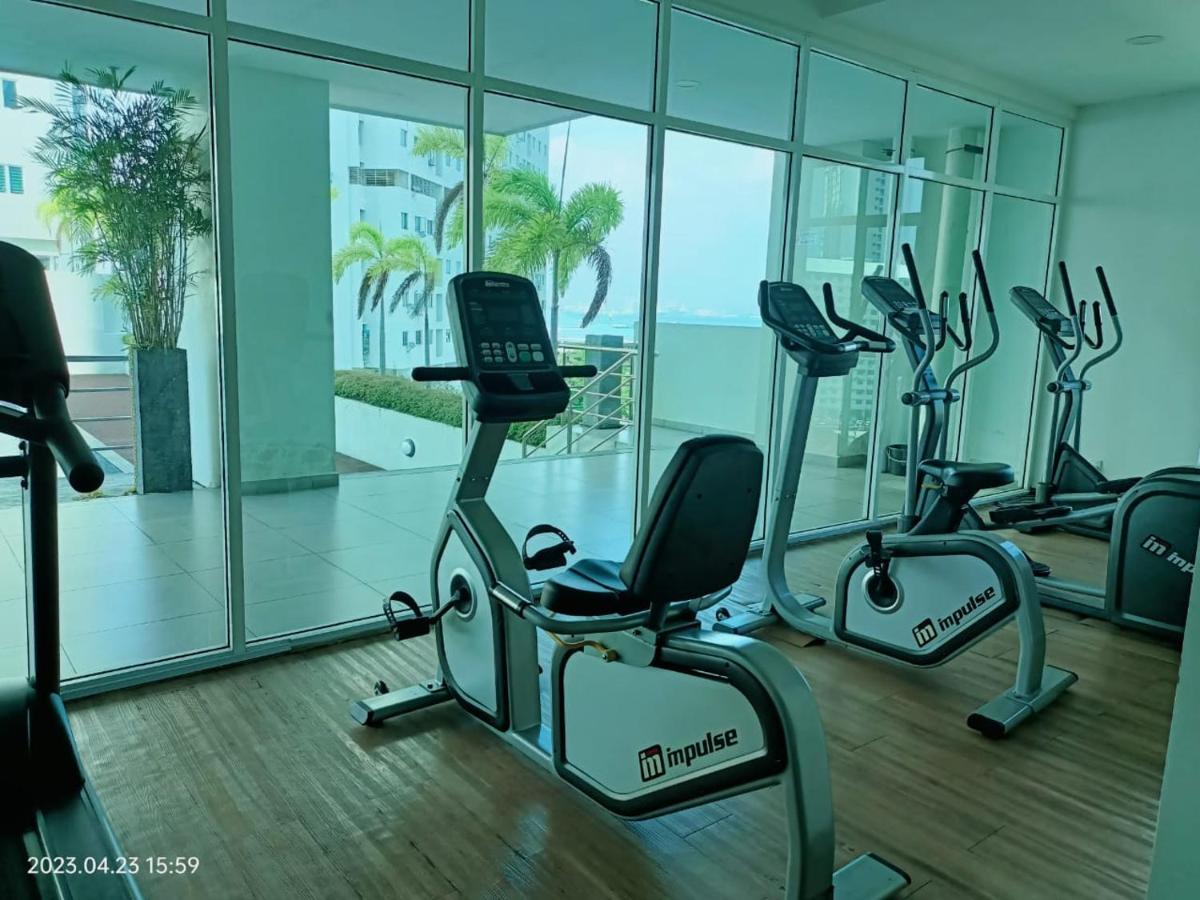 City Town 2-6 Pax Beautiful View Cozy Condo, Jelutong, Georgetown, Centre Heart Of Penang Island, Near Highway Komtar Gurney Esterno foto